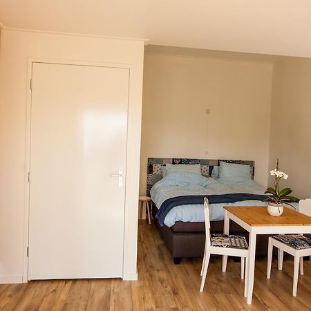 Bed And Breakfast Geertruidahoeve 希伦多恩 客房 照片